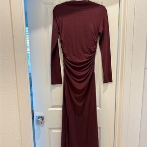 NWT’s Reformation Deep Plum Long Sleeve Dress
